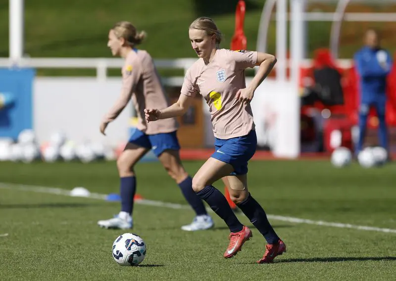 Wiegman Focused on Performance, Not Rivalry, Ahead of Crucial Clash with Wales